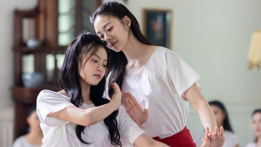 ซีรี่ย์ไทย สอดสร้อยมาลา The Bangkok Red Opera (2026) พากย์ไทย EP.1-18 จบ | EP.17 สอดสร้อยมาลา The Bangkok Red Opera (2026) พากย์ไทย | Full HD 1080p ซีรี่ย์ไทย สอดสร้อยมาลา The Bangkok Red Opera (2026) พากย์ไทย EP.1-18 จบ EP.17 สอดสร้อยมาลา The Bangkok Red Opera (2026) พากย์ไทย | ดูซีรี่ย์ออนไลน์ HD พากย์ไทย ซับไทย