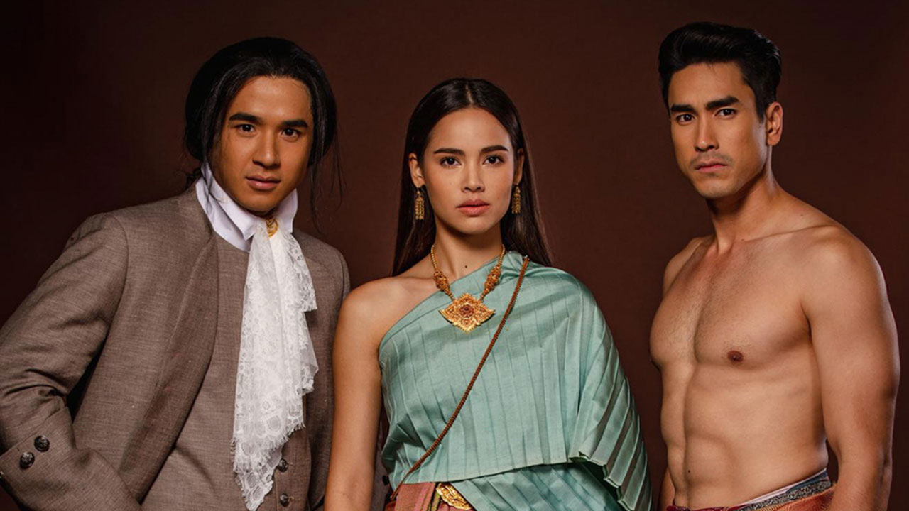 ซีรี่ย์ไทย ลายกินรี The Three GentleBros พากย์ไทย EP.1-16 จบ (2022) | ดูซีรี่ย์ออนไลน์ HD พากย์ไทย ซับไทย 24 ชม. ซีรี่ย์ไทย ลายกินรี The Three GentleBros พากย์ไทย EP.1-16 จบ | ภาพพื้นหลังซีรี่ย์ ซีรี่ย์ไทย (2022) HD | ดูซีรี่ย์ออนไลน์
