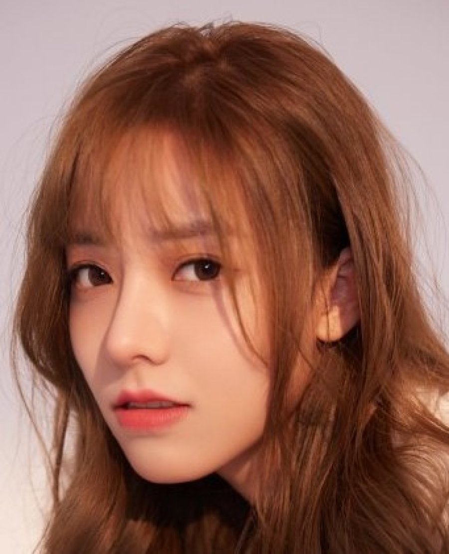 Zhi xia xian zi дорамы. Yi zhi. Wang yan (actress). Yi zhi. Yi zhi.