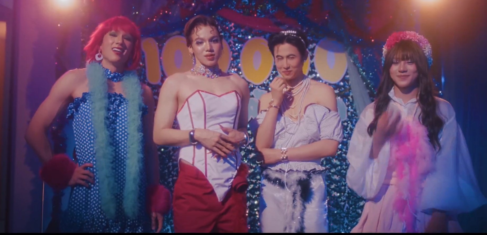 ซีรี่ย์ไทย MuTeLuv ตอน เจ้าแม่ตัวแม่ Diva Deva Mata (2025) พากย์ไทย EP.1-4 จบ (2025) | ดูซีรี่ย์ออนไลน์ HD พากย์ไทย ซับไทย 24 ชม. ซีรี่ย์ไทย MuTeLuv ตอน เจ้าแม่ตัวแม่ Diva Deva Mata (2025) พากย์ไทย EP.1-4 จบ | ภาพพื้นหลังซีรี่ย์ ซีรี่ย์ไทย (2025) HD | ดูซีรี่ย์ออนไลน์